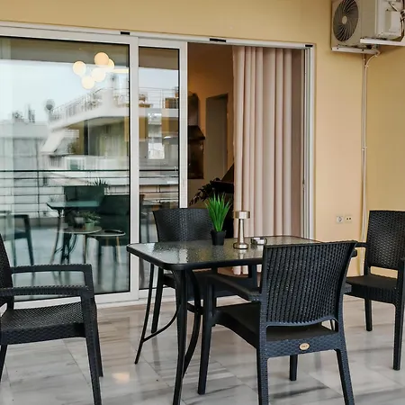 Elenas Sweet - Penthouse With Large Balcony